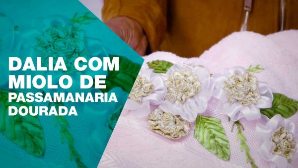 Dalia com miolo de passamaria dourada